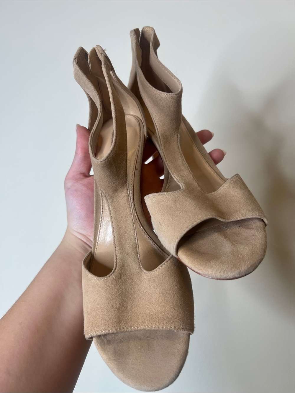 Antonio Melani Kitten Heels